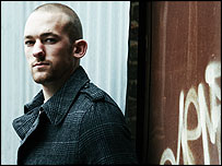 Daniel Tovey - guitar/backing vocals