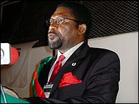 O líder da Unita, Isaías Samakuva.