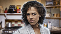 Annie (Lenora Crichlow) encounters a zombie