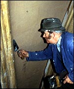 Plastering the ceiling