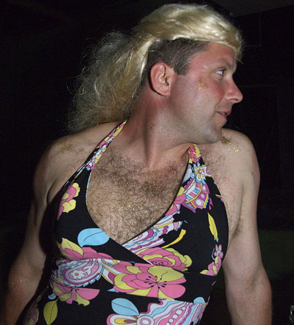 Rob in Leti's long black dress