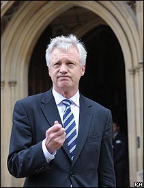 David Davis resigns