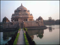 شیرشاہ سوری کا مقبرہ