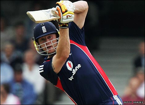 Flintoff batting at The Oval