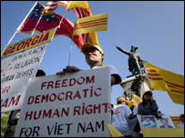 Biểu tình trước cửa Nhà Trắng