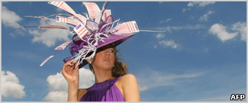 A lady wearing a hat at Ascot