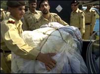 امدادی کارروائیاں