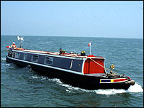 Narrowboat 'Phyllis May'