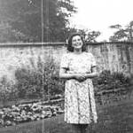 Wounded in action! Elaine in one of the American dresses (but not the favourite one!) Edinburgh 1944/45