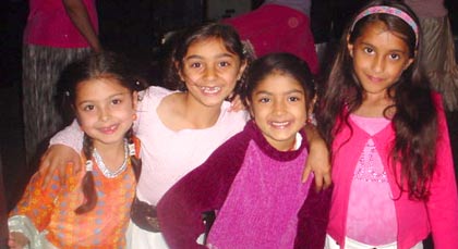 Romani Rad, at rehearsals