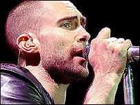 Maroon 5 (c) Shirlaine Forrest