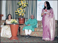 अचला शर्मा 