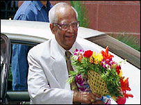 جی این ڈکشٹ اسلام آباد میں سفیر کی حیثیت سے خدمات انجام دے چکے ہیں۔ 