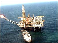 سکوی نفتی در خزر