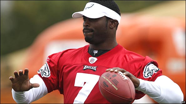 Michael Vick in training
