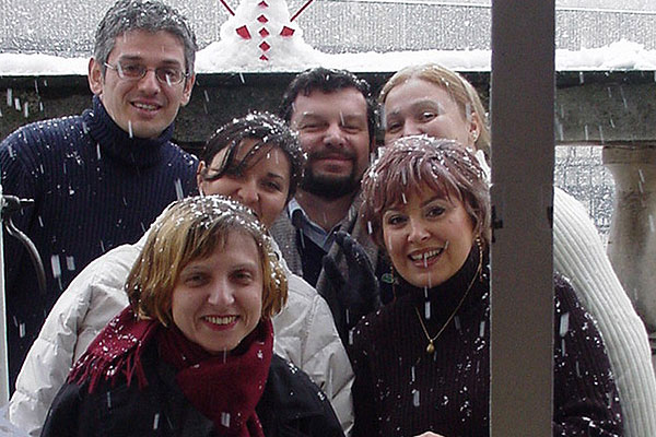 (од лево горе) Зоран Стевановски, Златко Андреевски, Маја Петрушевска, Билјана Георгиевска, Жанета Скерлев, (во прв план) Валентина Велевска