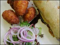 Polish spring rolls and rice croquettes
