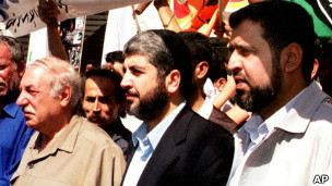 از راست به چپ: شلح از جهاد اسلامی، مشعل و جبریل