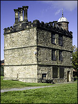 Sheffield Manor Lodge, © Mike Williams