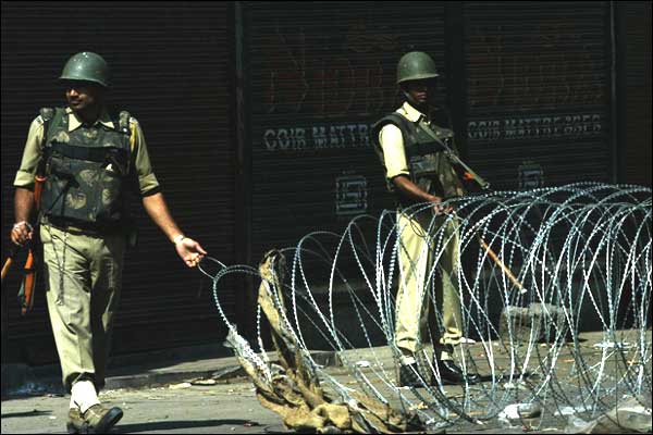 سرینگر میں کرفیو