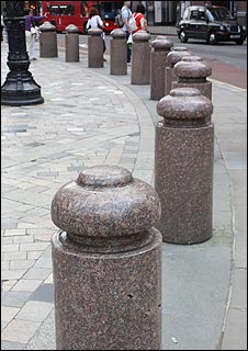 bollards.jpg
