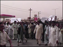 پادری کی ہلاکت کے خلاف مظاہرہ