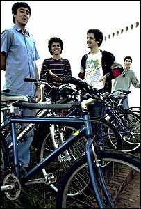 A banda Instiga