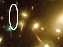 دورافتاده جرم در پس خوشه آبل 2218