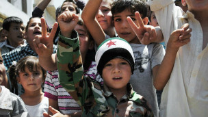 أطفال سوريون