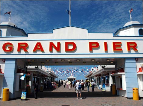 Grand Pier