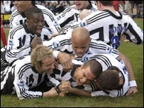 Newcastle United celebrate - scene from Goal!