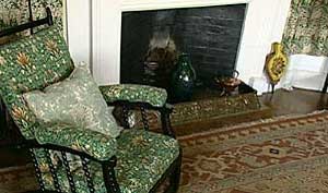 Arts and crafts living room