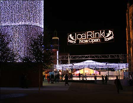 Ice Skating at The Forum. 18/11/06