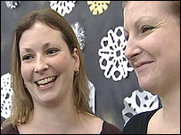 Students Jackie Kettley (left) and Maria Lewis