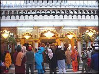 خواجہ معین الدین چشتی کی درگاہ فائل فوٹو