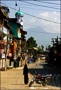 وادی میں کرفیو