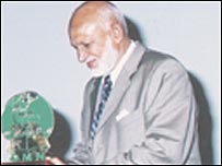 Minister AHM Fowzie