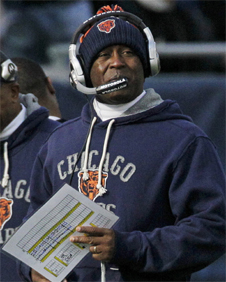 Lovie Smith has led the Bears to the playoff this season. Photo: AP