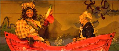 Leon Craig in action at Wakefield Theatre Royal