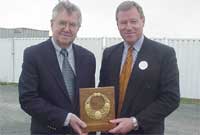 Arturo Roberts a Henry Jones-Davies.