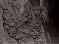 يکی از نخستين عکس های هويگنز از تايتان که پيش از فرود گرفته شد