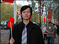 Cao Dong greeting the Chinese President