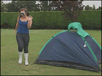 Ellie's bopping leaves much to be desired...