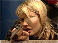 Tessa Dunlop with rifle