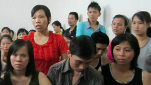 Công nhân Việt Nam ở xưởng may Vinastar hồi tháng 7/2012