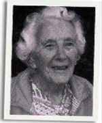 Dr Gwen Roberts-Harry