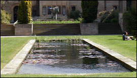 Nuffield College pond 