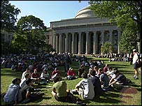 美国麻省理工学院