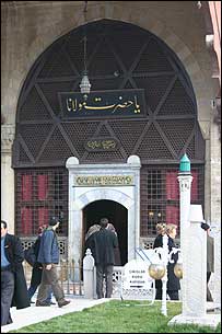 ورودی مقبره مولانا