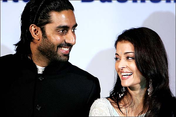 दूल्हा और दुल्हन - अभिषेक और ऐश्वर्या